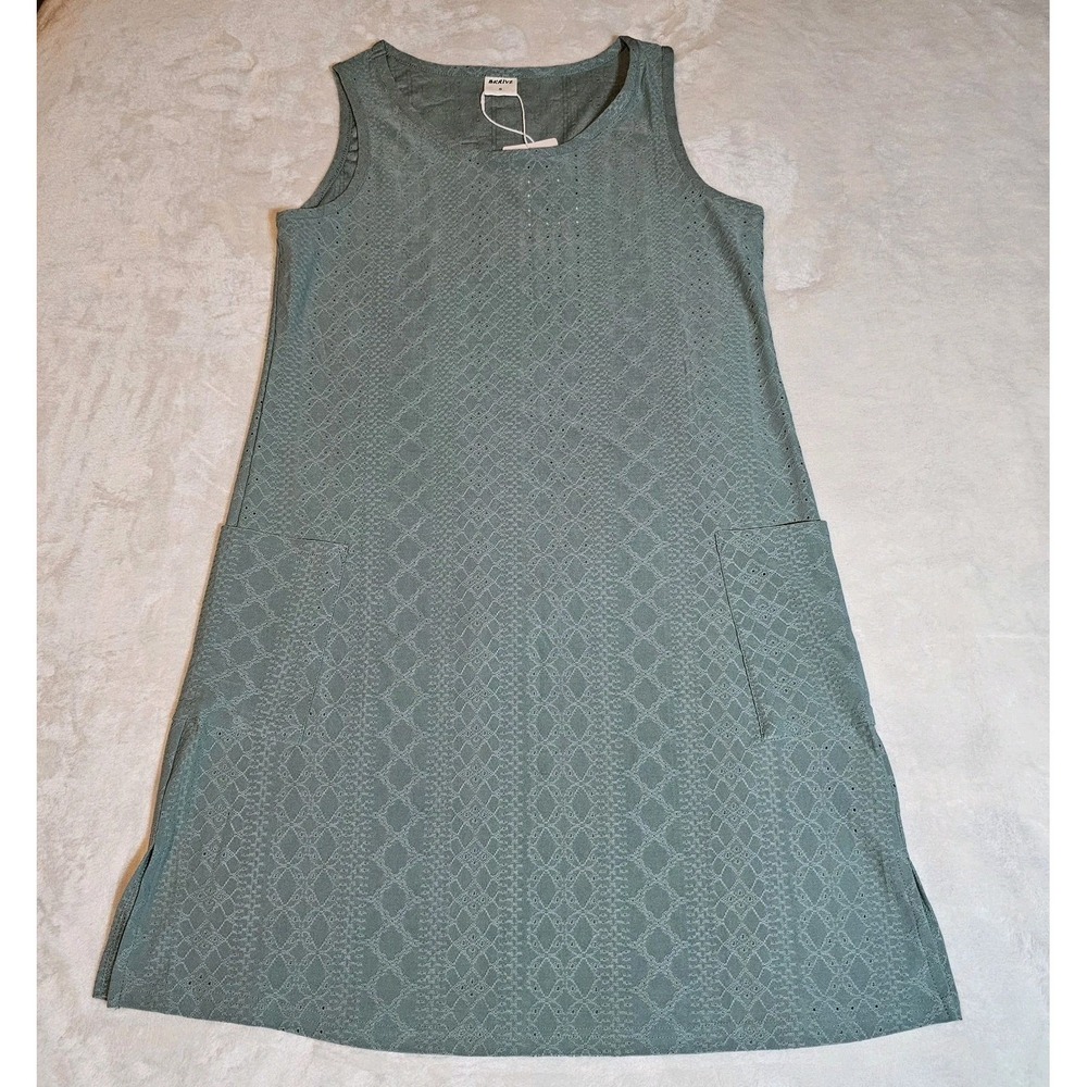 BKRIVE Sleeveless Light Green Dress with Pockets Women's Size Small